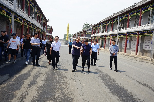 5龙源街道党工委书记高艳红.JPG