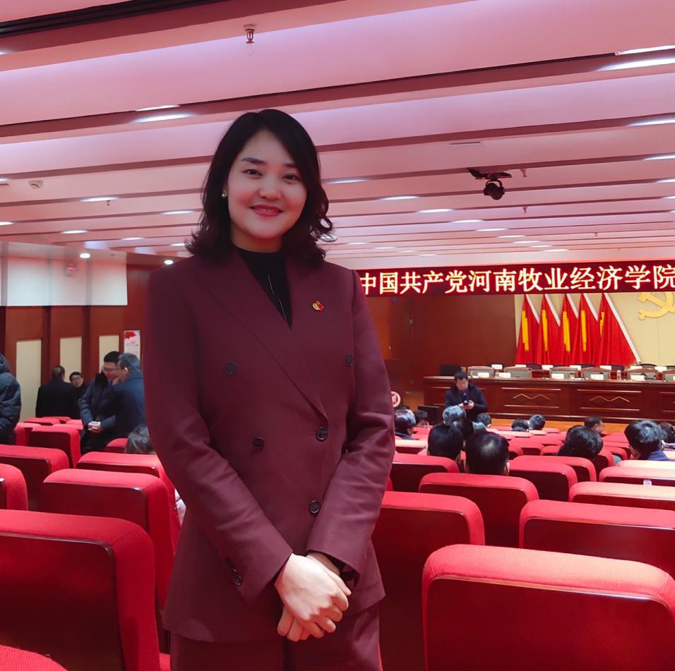 包装与印刷工程学院党委副书记 祝聪楠